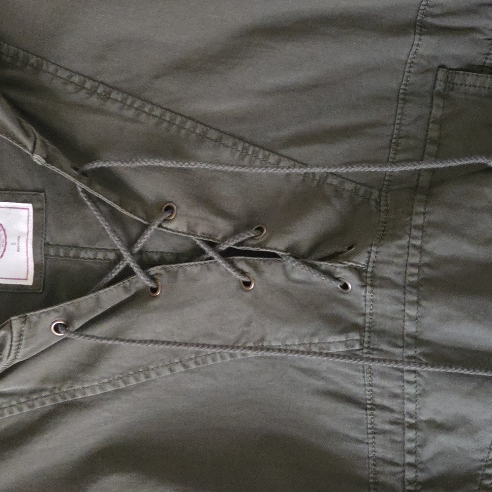 Olive Green Hooded Pullover Utility Jacket - Picture 3 of 7